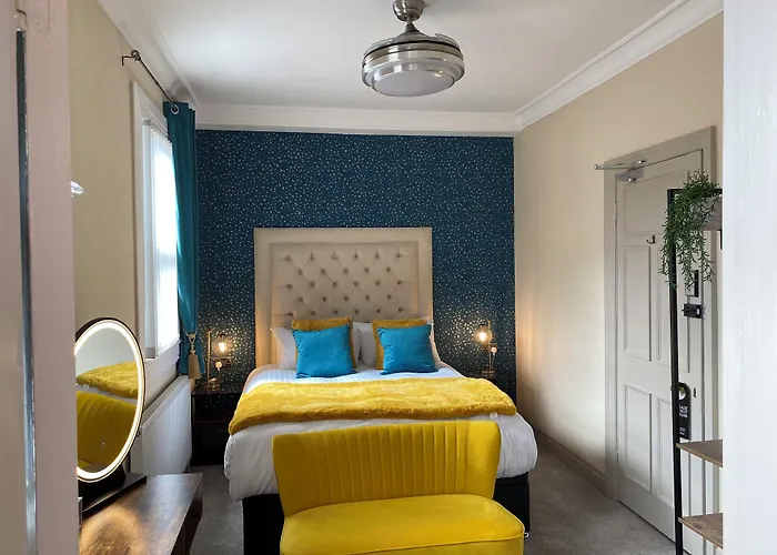 Ashbourne House Bed & Breakfast York